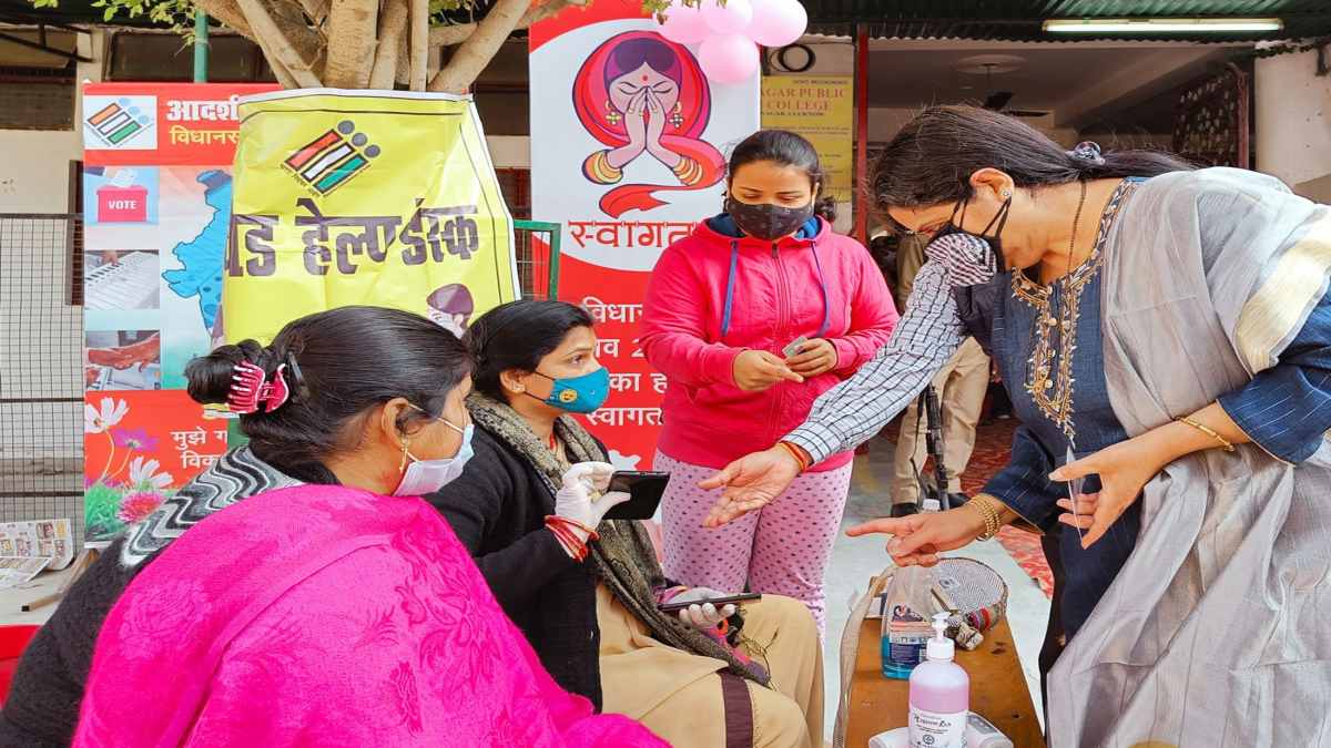 आशा बहनों का संबल बनी योगी सरकार, अब मुफ्त में होगा इलाज, इस दिन होगी योजना की शुरुआत