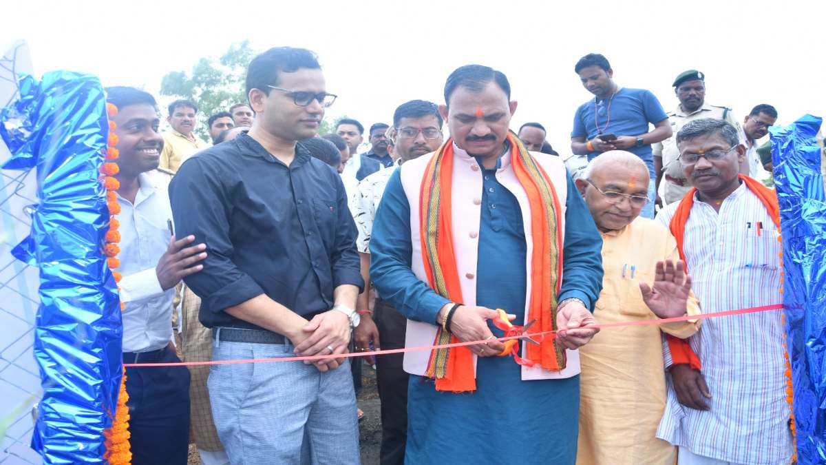 मियावाकी पद्धति से पौधों का रोपण, बनाया मिनी फारेस्ट, ग्लोबल वार्मिंग और हीटवेव से बचेगा शहर