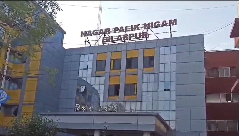 बड़ी कार्रवाईः नगर निगम ने की आसमां बिल्डर की कॉलोनी विकास अनुमति निरस्त, रजिस्ट्री पर बैन लगाने पंजीयन कार्यालय को लिखा पत्र