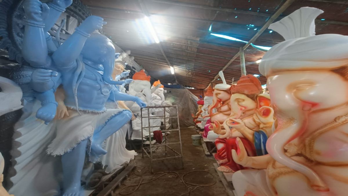 राजधानी में इस बार दिखेगी 7 फीट से लेकर 30 फीट तक भगवान गणेश की मूर्तियां, स्वच्छता, जागरूकता की थीम पर बन रहे बप्पा …
