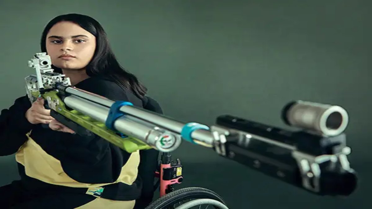 paris paralympics: पेरिस पैरालंपिक में खुला पदकों का खाता, शूटिंग में अवनि लेखरा ने जीता गोल्ड, मोना अग्रवाल ने कांस्य पर साधा निशाना