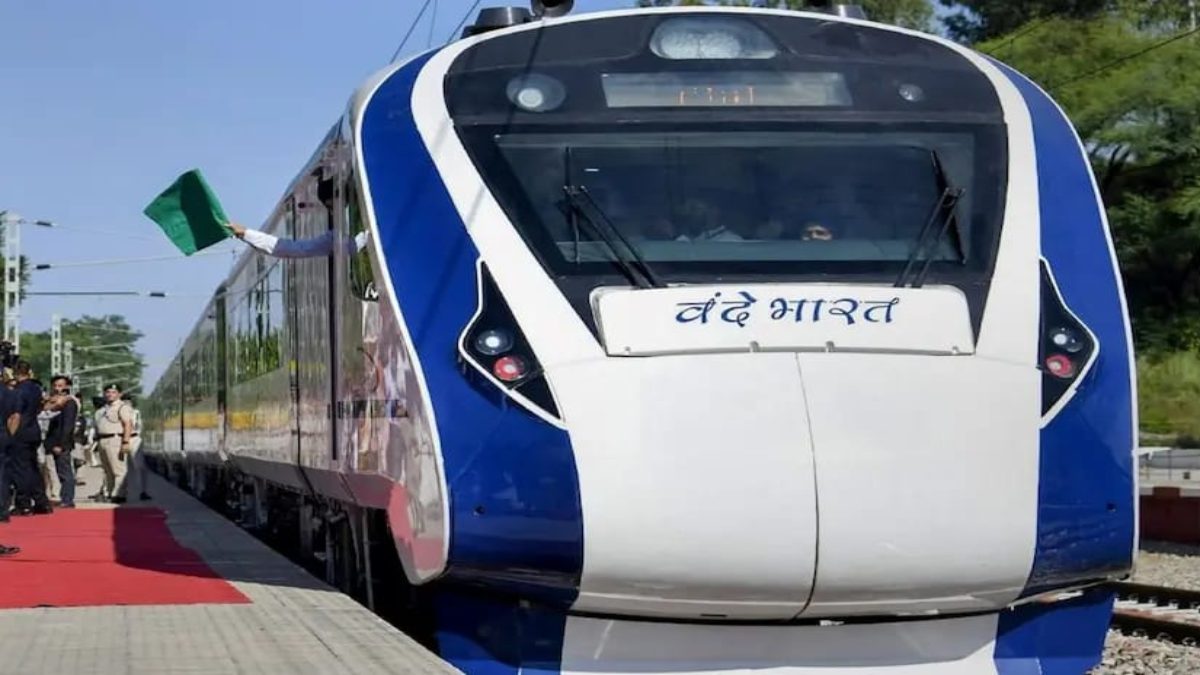 Meerut-Lucknow Vande Bharat Express : अब मेरठ से लखनऊ तक सीधी कनेक्टिविटी, इस दिन से कर सकेंगे यात्रा