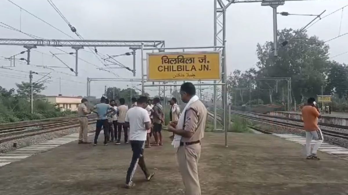 प्रेमी युगल ने ट्रेन आगे कूदकर दे दी जान, मचा हड़कंप, जांच में जुटी पुलिस