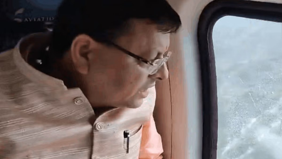 CM धामी ने आपदा प्रभावित क्षेत्रों का किया हवाई सर्वेक्षण, बोले- लोगों की सुरक्षा सरकार की प्राथमिकता