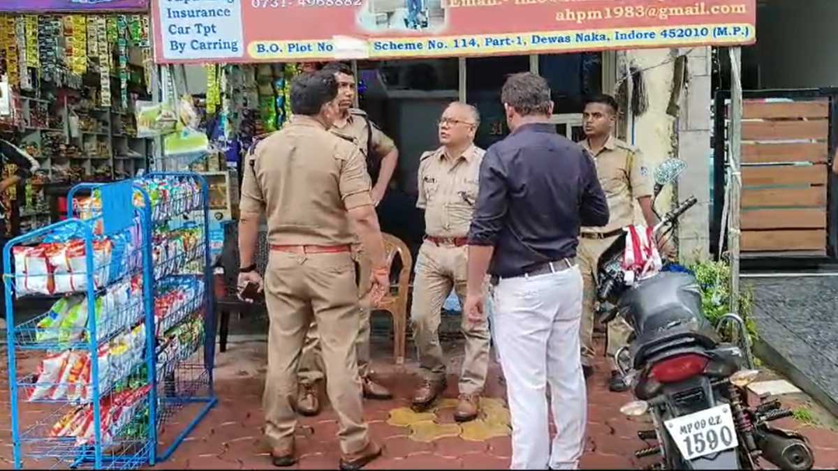 फरियादी ही निकला लूट का आरोपीः कंपनी के कर्मचारी ने ही 35 लाख की लूट की थी, 3 आरोपी गिरफ्तार