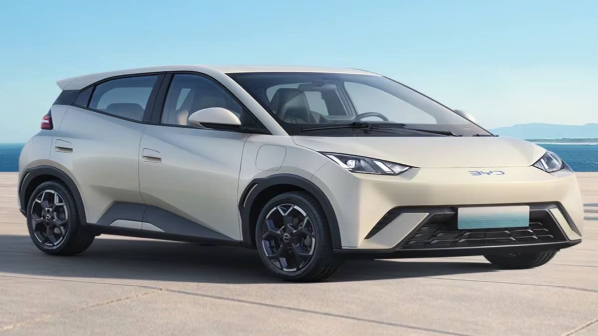 2025 BYD Seagull ev हुई लॉन्च, फुल चार्ज पर 405Km दौड़ेगी; 10-इंच की स्क्रीन भी मिलेगी