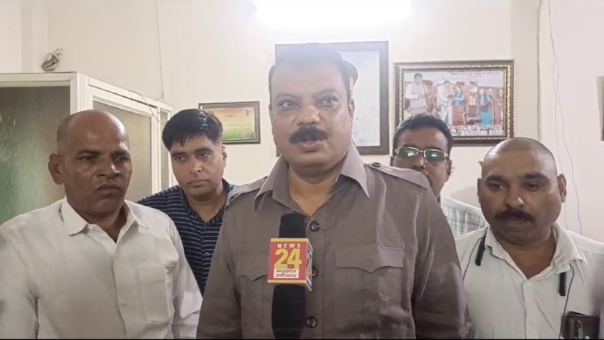 नेता प्रतिपक्ष ने बीजेपी को बताया जहरीला सांपः उमंग सिंघार ने भाजपा की तुलना ऑस्ट्रेलिया के सबसे जहरीले सांप से की