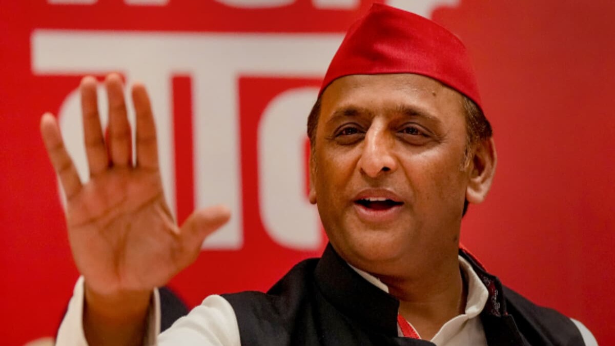लोकसभा चुनाव में मिली जीत के बाद उत्साह से लबरेज सपा, उपचुनाव के लिए कसी कमर, अखिलेश खुद कर रहे समीक्षा