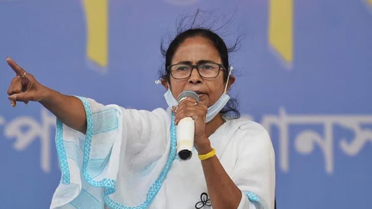 ममता बनर्जी का विवादित बयान, कहा- बंगाल में आग लगी तो उप्र, असम, पूर्वोत्तर, भारत में सब जगह आग लगेगी…