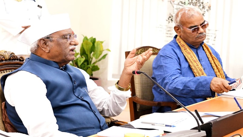 Rajasthan News: स्कूलों में चरित्र निर्माण, संस्कार और देशभक्ति की शिक्षा के साथ नैतिक मूल्य भी हों पाठ्यक्रम में शामिल
