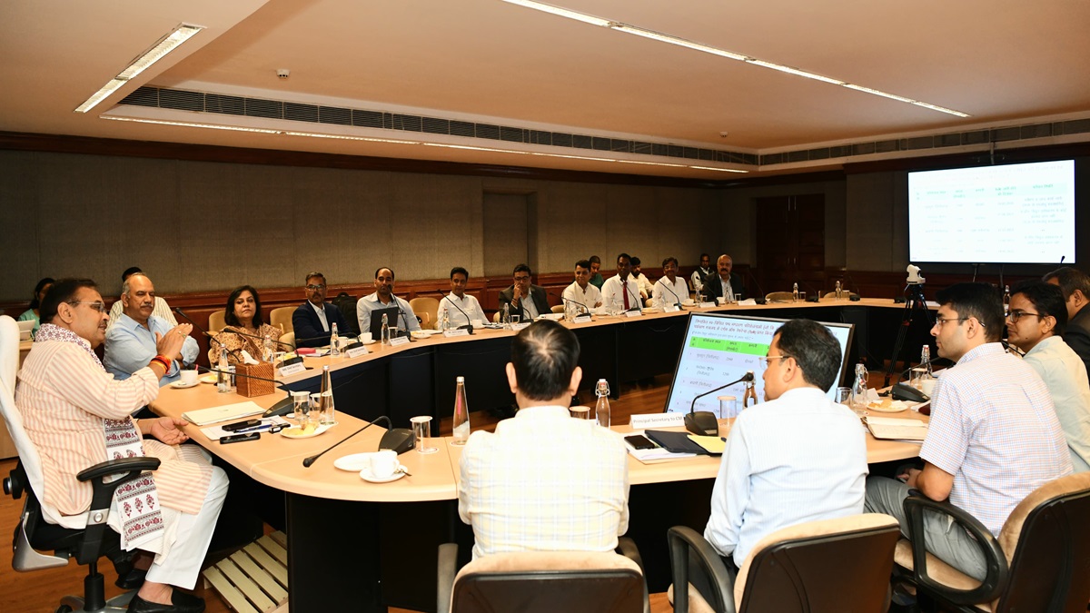 Rajasthan News: ऊर्जा क्षेत्र में आत्मनिर्भर बनेगा राजस्थान, निवेशकों को मिलेगा अनुकूल वातावरण- सीएम भजनलाल