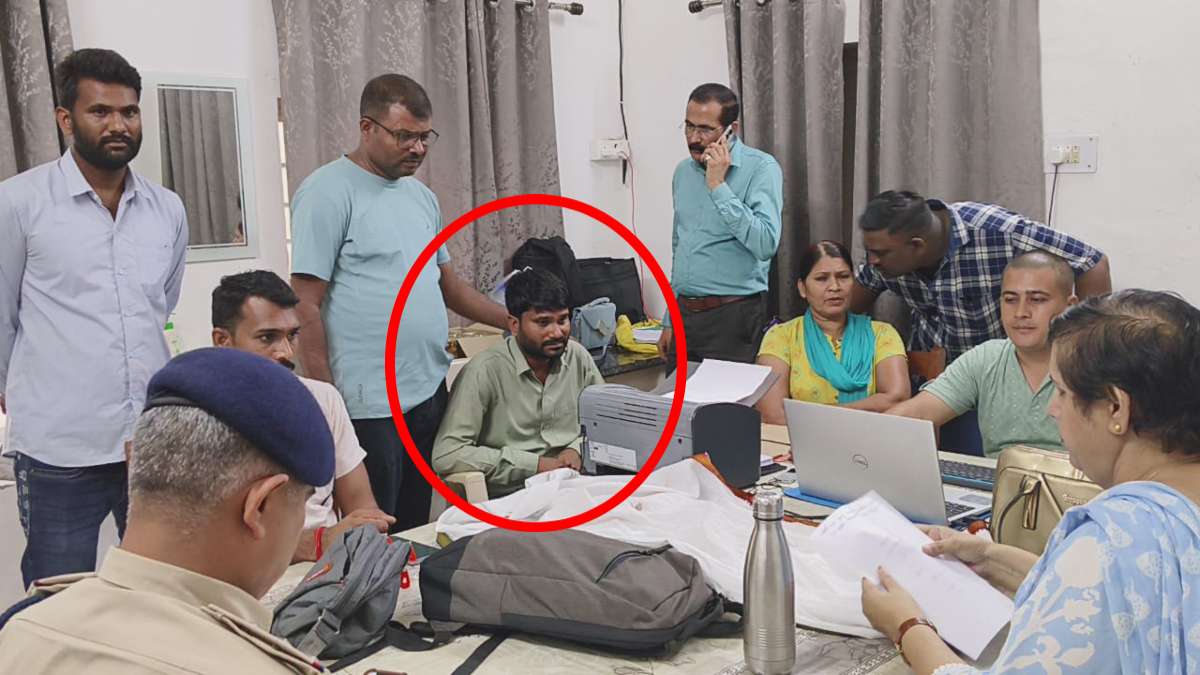 लोकायुक्त की कार्रवाई: पटवारी को 4 हजार की रिश्वत लेते रंगे हाथों दबोचा, किसान से इस काम के बदले मांगी थी घूस