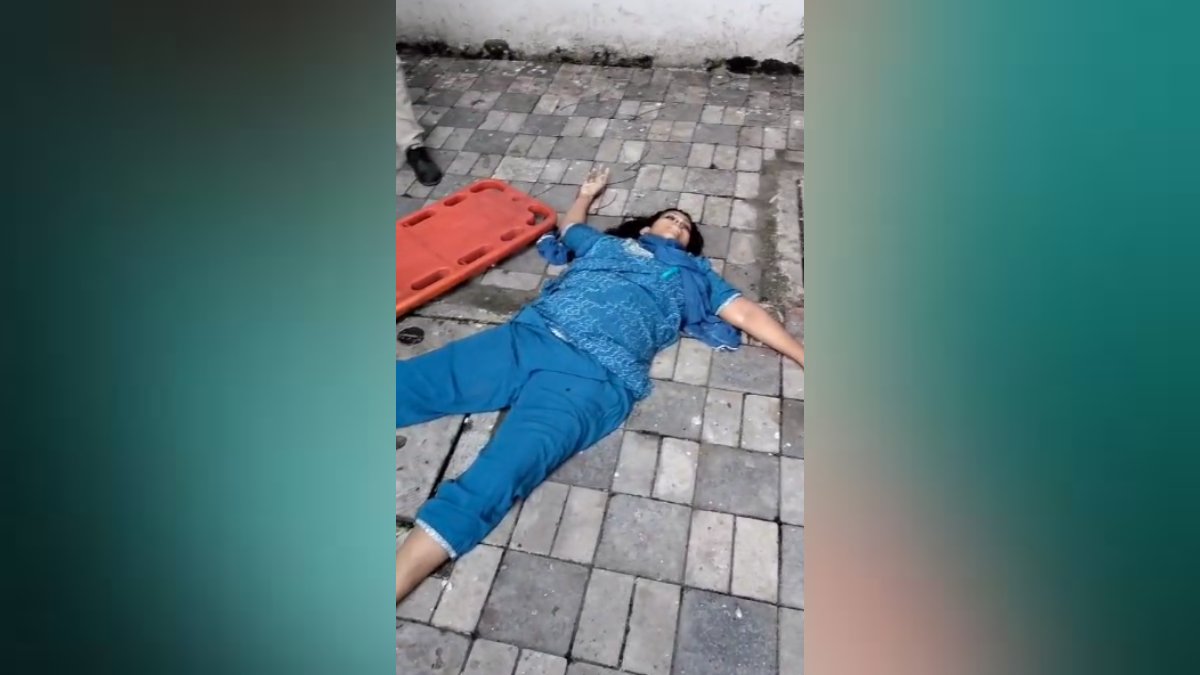 महिला पुलिसकर्मी ने दी जान: बहुमंजिला इमारत से कूदकर की आत्महत्या, पुलिस विभाग में मचा हड़कंप