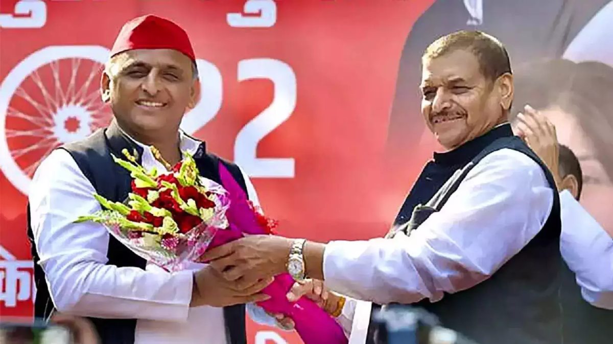 Exclusive: ‘चाचा’ को फिर ‘भतीजे’ ने दे दिया गच्चा! जम्मू कश्मीर चुनाव में अखिलेश ने शिवपाल को नहीं बनाया स्टार प्रचारक, जानिए कारण?