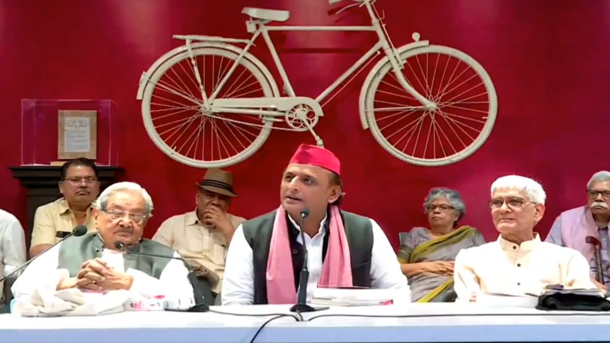कैसे मिला अखिलेश को धोखा! सपा अध्यक्ष ने बताया बसपा से क्यों टूट था गठबंधन ?