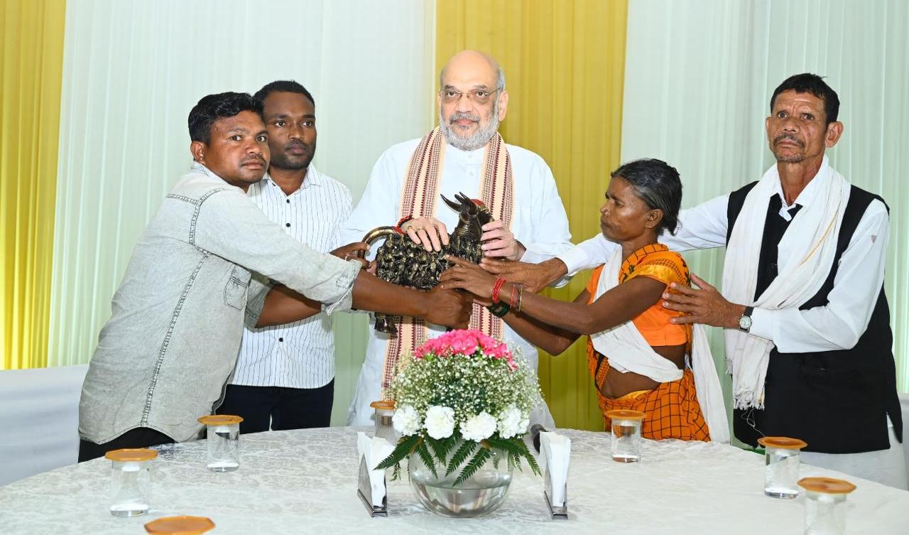 नक्सल प्रभावितों की केंद्रीय गृह मंत्री से भावुक मुलाकात, छत्तीसगढ़ सरकार की संवेदनशीलता की सराहना