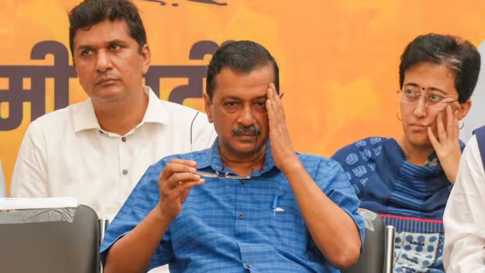 ये महिला बनेगी दिल्ली की अगली सीएम!, अरविंद केजरीवाल ने खेला गजब का दांव, BJP चारो खाने चित्त हुई- Arvind Kejriwal resigned