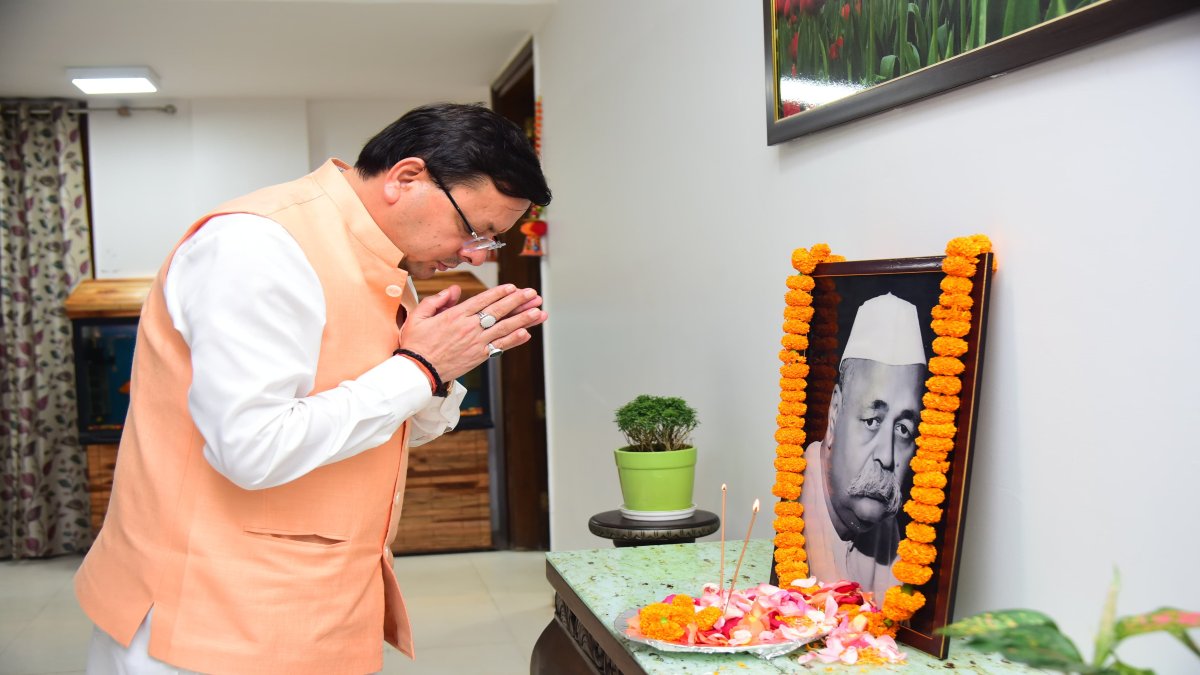 Uttarakhand News: भारत रत्न पं. जीबी पंत की जयंती आज, CM धामी ने श्रद्धा सुमन अर्पित कर दी श्रद्धांजलि