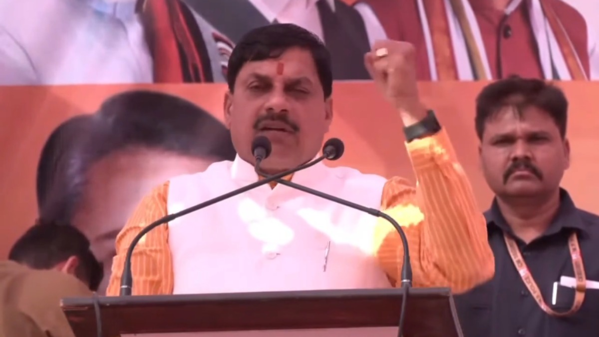 झारखंड परिवर्तन यात्रा में शामिल हुए CM डॉ मोहनः बोले- कांग्रेस के चलते झारखंड नंबर वन राज्य नहीं बन पाया, BJP के नेतृत्व में बनाएगी नए कीर्तिमान
