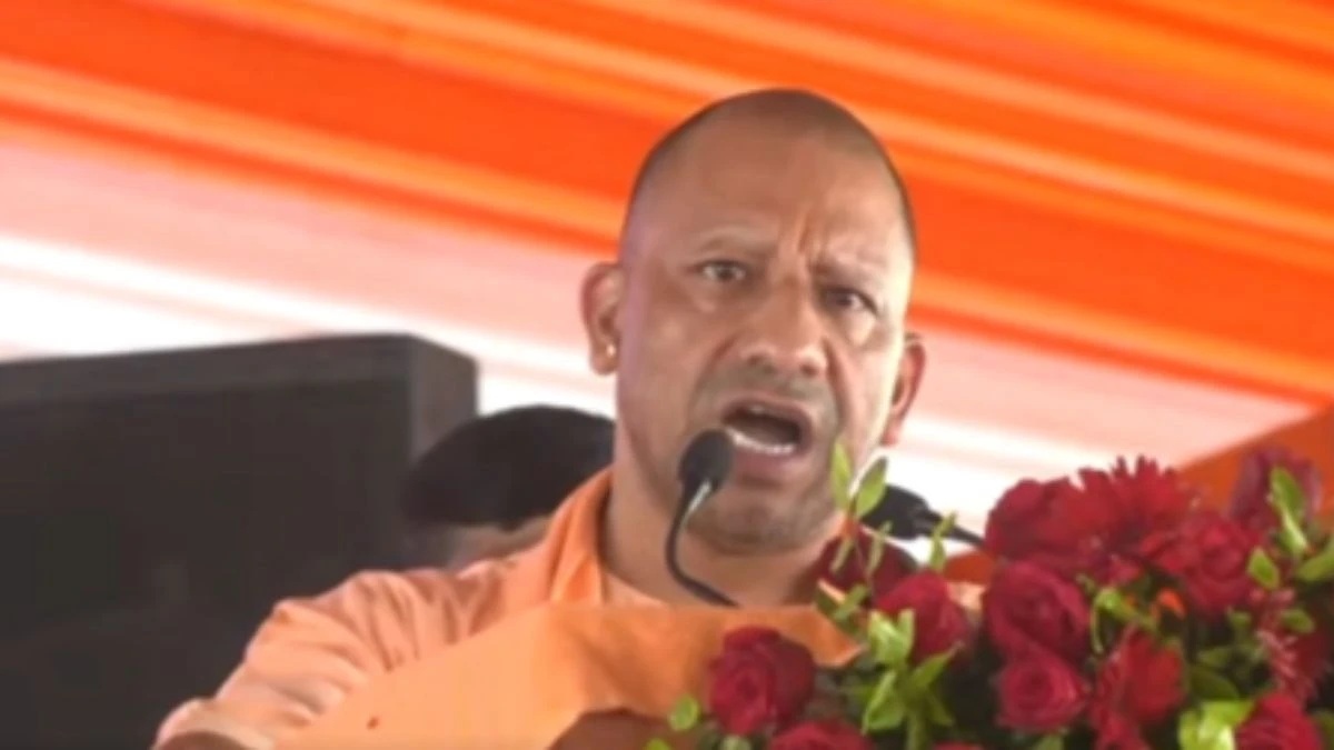 ‘सपा में आ गई औरंगजेब की आत्मा’, अखिलेश के मठाधीश और माफिया वाले बयान पर CM योगी का करारा प्रहार, राहुल गांधी पर भी बोला हमला