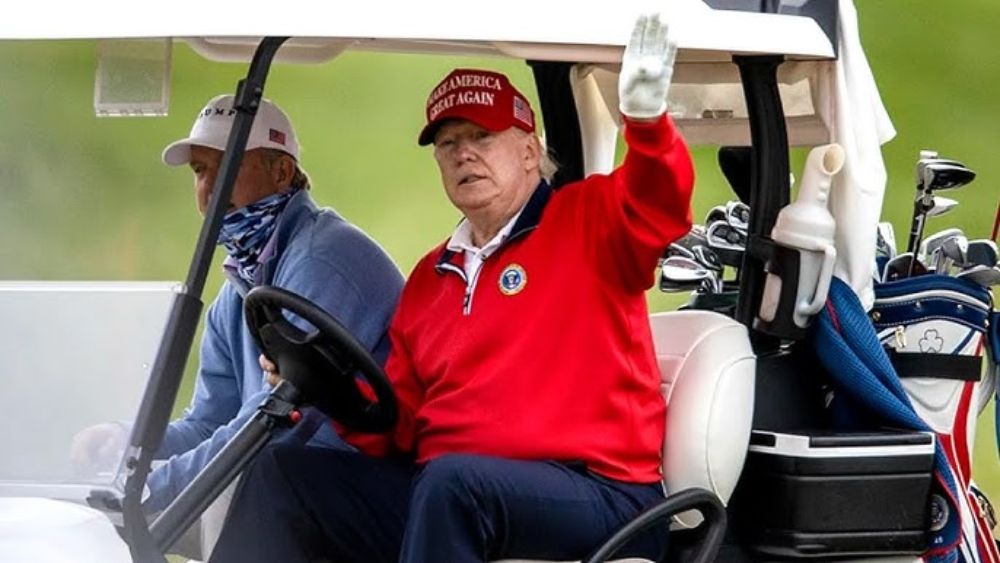 Donald Trump पर फिर हमलाः गोल्फ कोर्स में हमलावर ने AK-47 से गोलियां चलाईं, एक गिरफ्तार