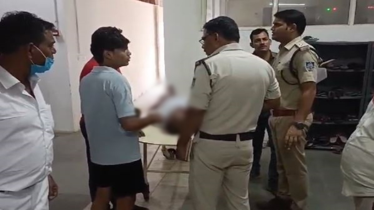 120 रुपए के लिए हत्या: बच्चों से नाश्ते के पैसे मांगना पड़ा महंगा, परिजनों ने दुकानदार को उतारा मौत के घाट