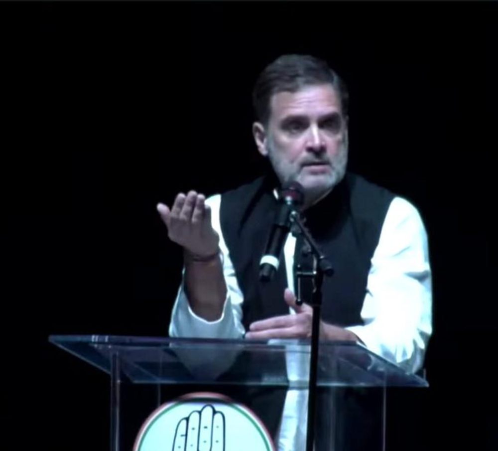 पप्पू पास हो गया…’ राहुल गांधी के सामने बैठे वरिष्ठ कांग्रेस नेता ने कुछ ऐसा कह दिया, जिसकी हर तरफ हो चर्चा- Rahul Gandhi USA Visit