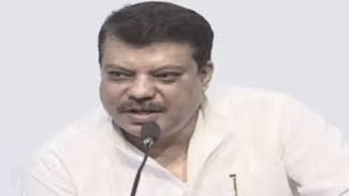 सड़क पर भाजपा पार्षद की पिटाई का मामला: नेता प्रतिपक्ष ने महिला सुरक्षा पर उठाए सवाल, कहा- यही है असली बीजेपी  