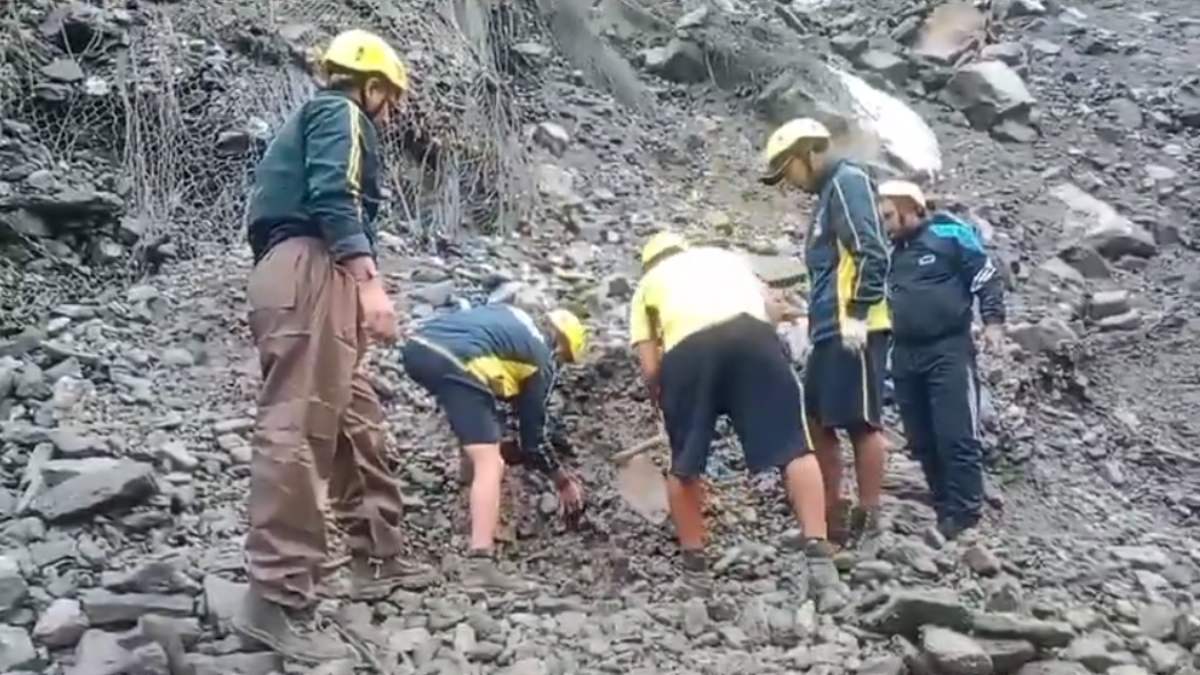 Sonprayag Landslide: सोनप्रयाग में भूस्खलन से 5 की मौत, 3 घायल, रेस्क्यू ऑपरेशन जारी