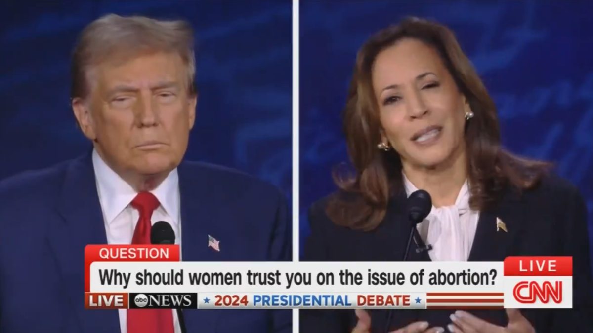US Presidential Debate Live: डोनाल्ड ट्रंप और कमला हैरिस के बीच प्रेसिडेंशियल डिबेट जारी, ट्रम्प बोले- कमला वामपंथी, इन्होंने बाइडेन को कुत्ते की तरह चुनाव से खदेड़ा; कमला का पलटवार-Trump vs Harris debate