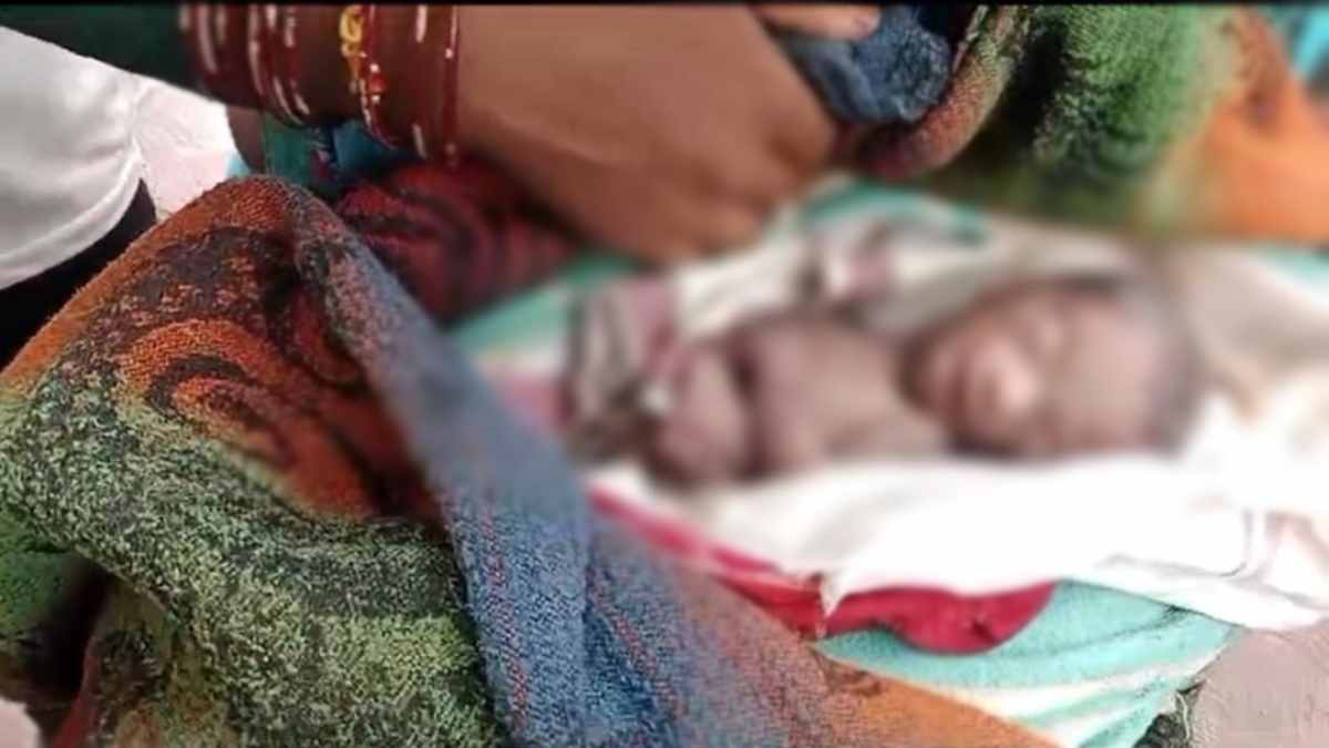 बेटे की चाह में फिर हार गई मां की ‘ममता’; झाड़ियों में मिला मासूम का शव, ग्रामीणों ने लावारिस नवजात को पिलाया दूध, फिर..