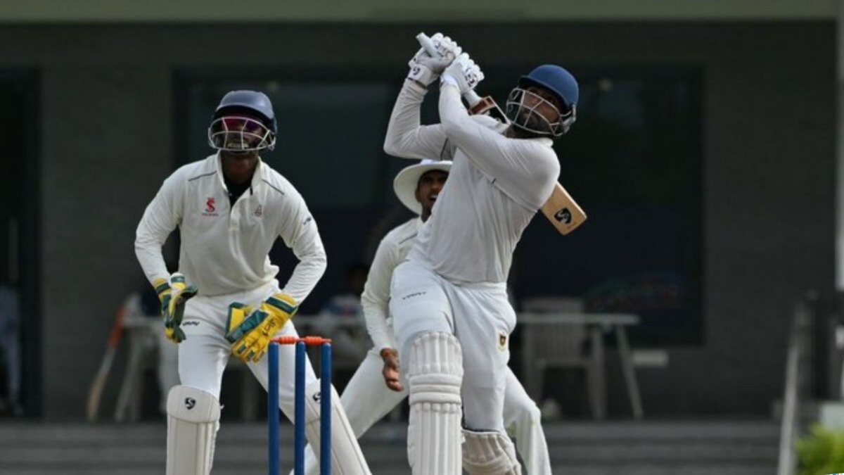 Duleep Trophy 2024 : Gill की जगह मिली इस खिलाड़ी को एंट्री, आते ही ठोक दिया शतक, कौन हैं बल्ले से तबाही मचाने वाले प्रथम सिंह…