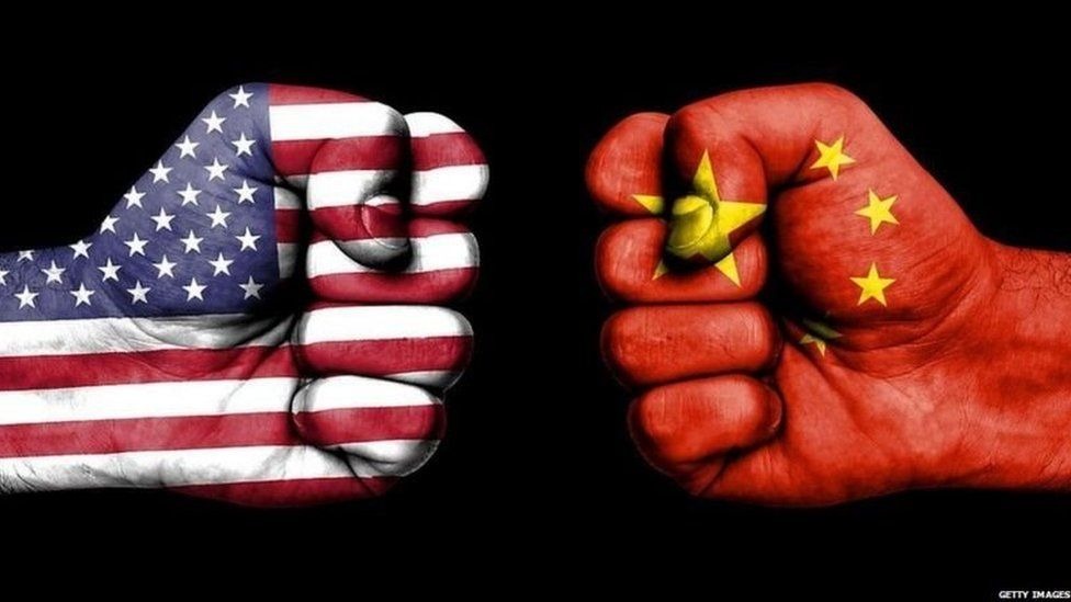 US China Trade Dispute: अमेरिका ने चीन को दिया तगड़ा झटका, कई कंपनियां समेटने जा रही कारोबार, जानें इससे भारत को होगा क्या फायदा ?