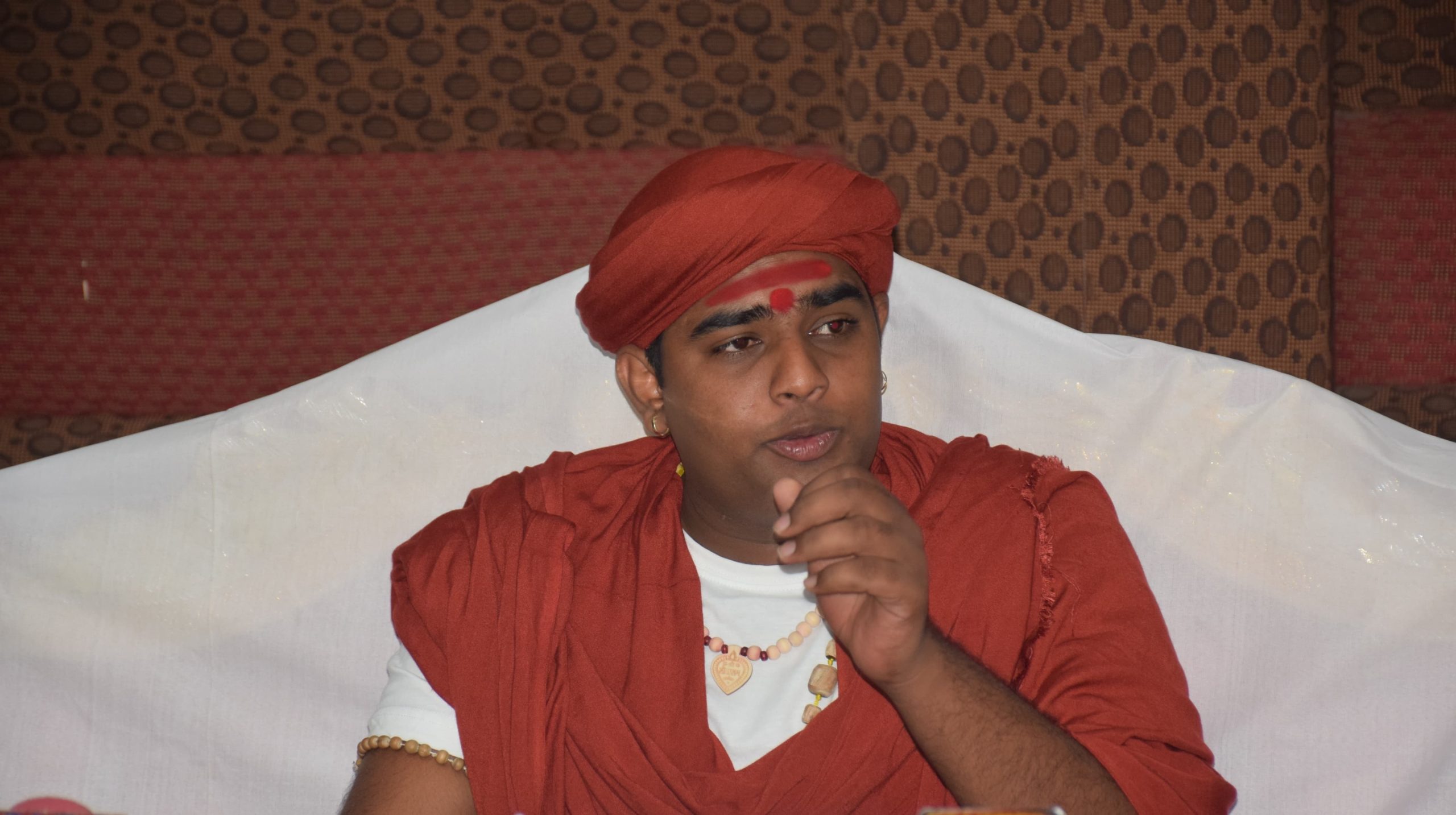 गौ संरक्षण के प्रति संजीदा हो सिस्टम: अनिकेत कृष्ण शास्त्री