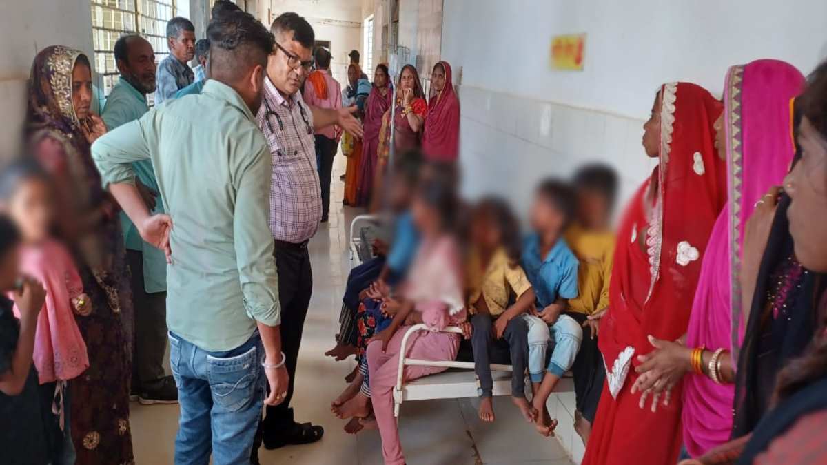 बूंदी खाने से स्कूली बच्चों की बिगड़ी तबीयत: 24 छात्र अस्पताल में भर्ती, मचा हड़कंप