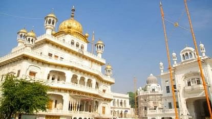 अकाल तख़्त के जथेदार ने अकाली नेताओं के बीच एक-दूसरे पर आरोप लगाने पर लगाई रोक