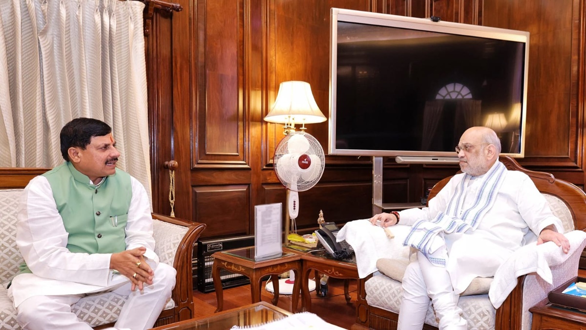 गृहमंत्री अमित शाह से CM डॉ. मोहन ने की मुलाकात: प्रदेश सरकार के कामकाज की दी रिपोर्ट, इन्वेस्टर्स समिट में आए निवेश की दी जानकारी