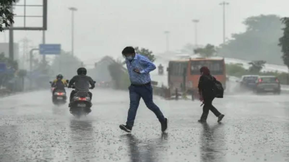 Gwalior Weather: फिर मौसम ने बदली करवट, तेज हवाओं के साथ हुई झमाझम बारिश, गर्मी से मिली राहत
