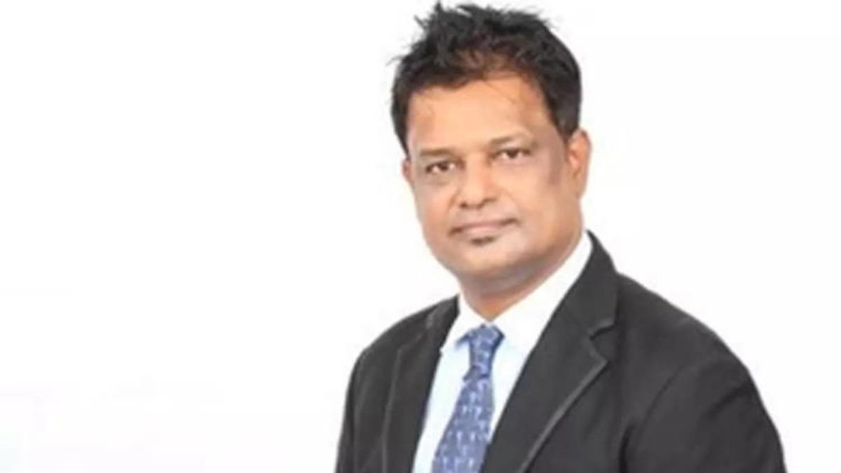 नियुक्ति के एक महीने बाद ही केन्या क्रिकेट टीम के मुख्य कोच पद से हटाए गए डोडा गणेश