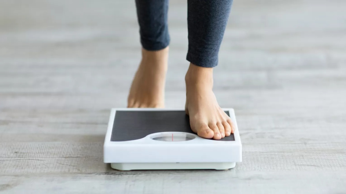 वेकेशन में भी नहीं होगा Weight Gain, बस खान-पान का इस तरह से रखें ध्यान…