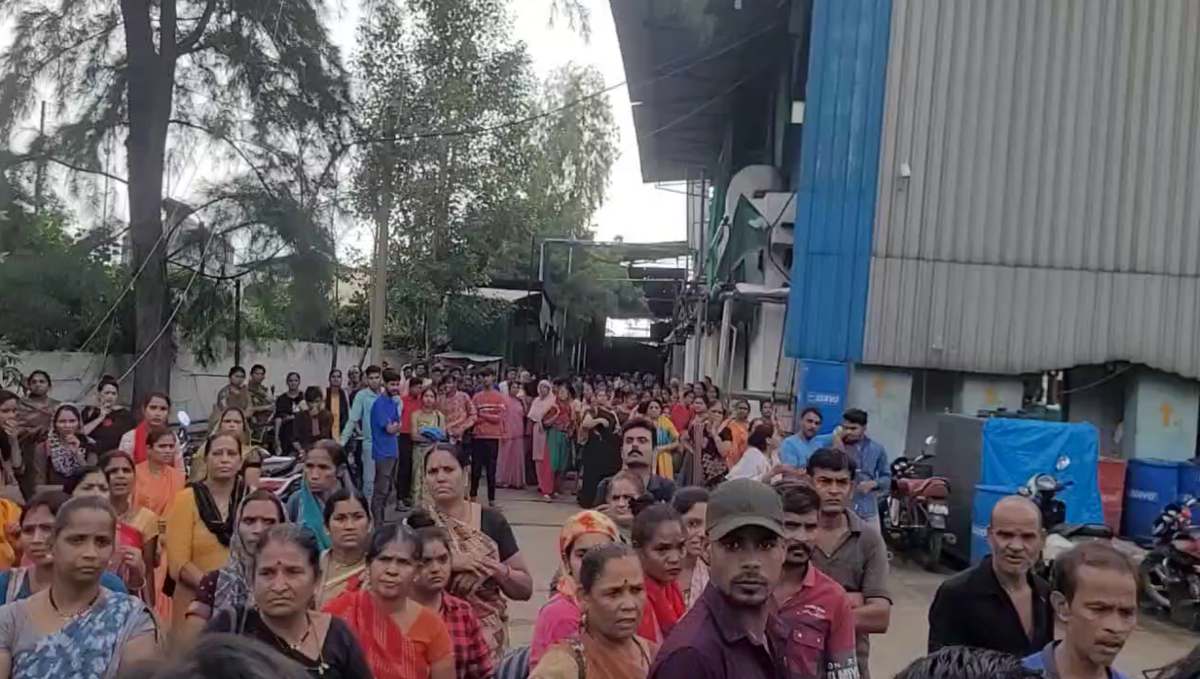 मजदूर की मौत के बाद कंपनी में जमकर हंगामाः 7 लाख मुआवजा का चेक मिलने के बाद मामला हुआ शांत