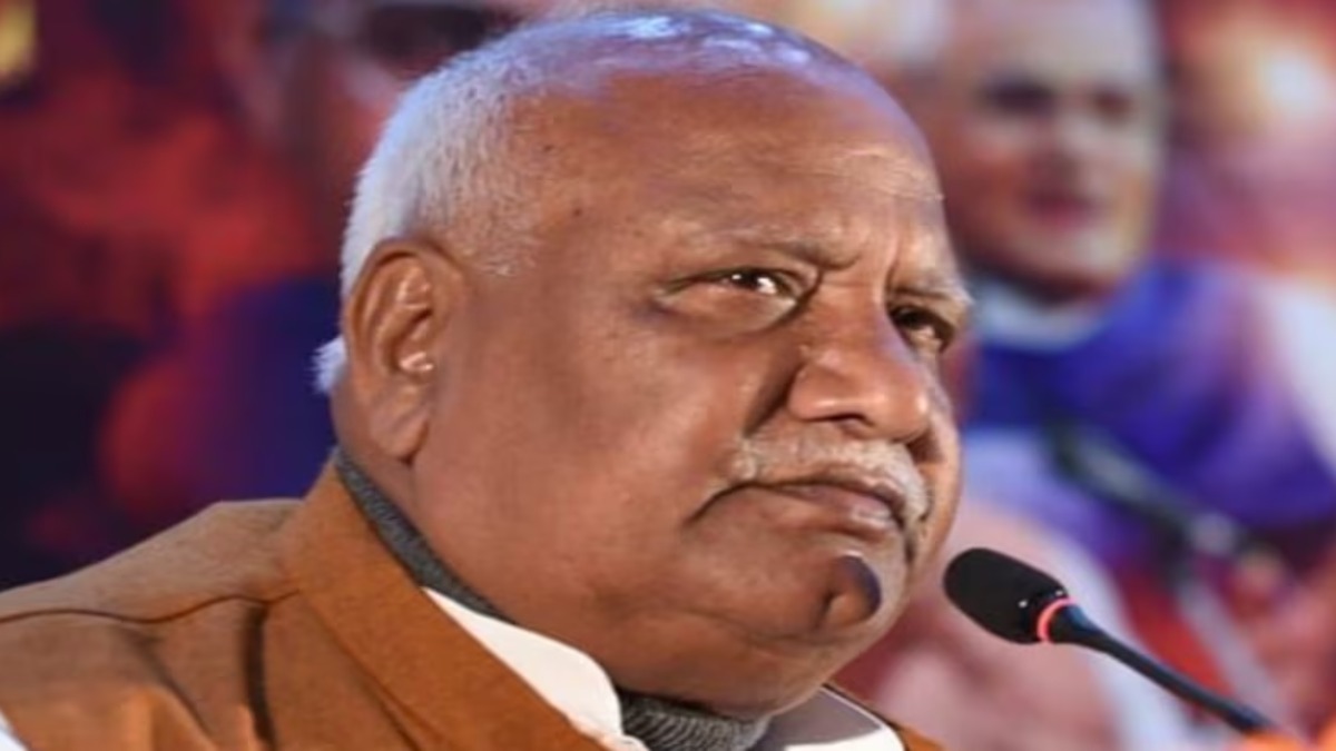 ‘मैं माफिया के साथ नहीं बैठ सकता…’ सार्वजनिक मंच से हो रहा भाजपा की अंतर्कलह का प्रदर्शन, ऐसे कैसे पार लगेगी उपचुनाव की नइया?