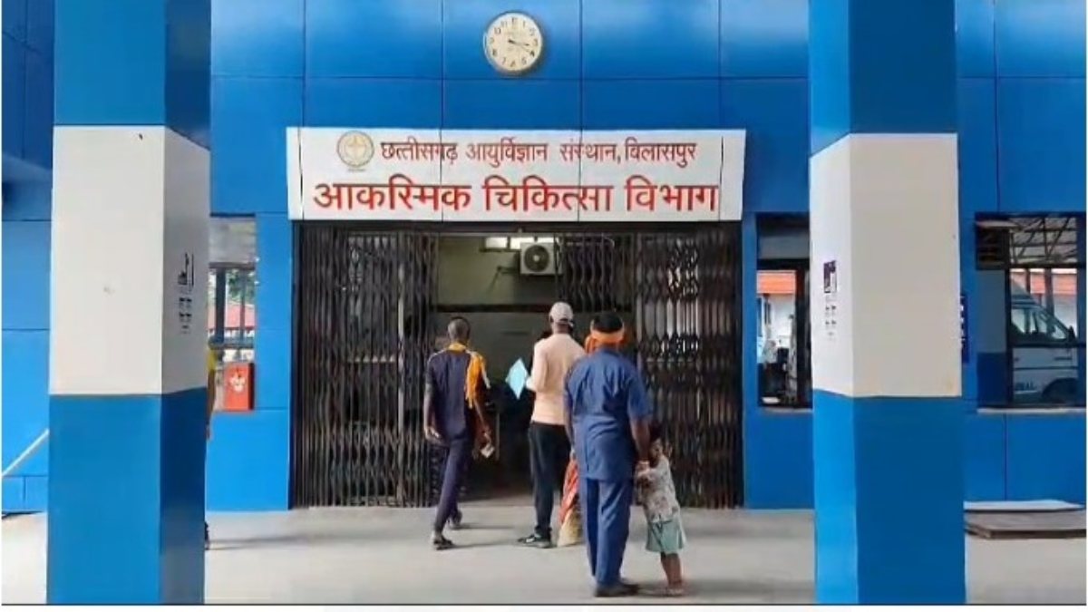 सिम्स में युवती से छेड़छाड़, विरोध करने पर मां-बेटी से मारपीट, 5 गिरफ्तार