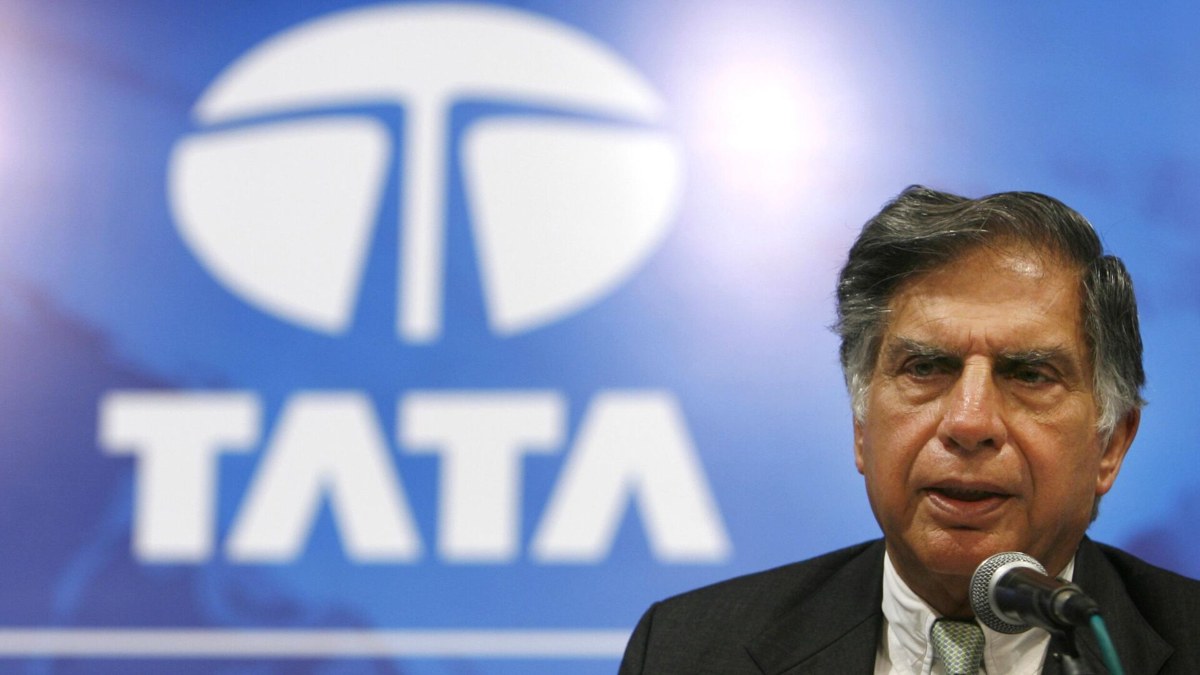 Ratan Tata Company : रतन टाटा की कंपनी को मिला तगड़ा झटका, हुआ इतने हजार करोड़ का घाटा, जानिए डिटेल…
