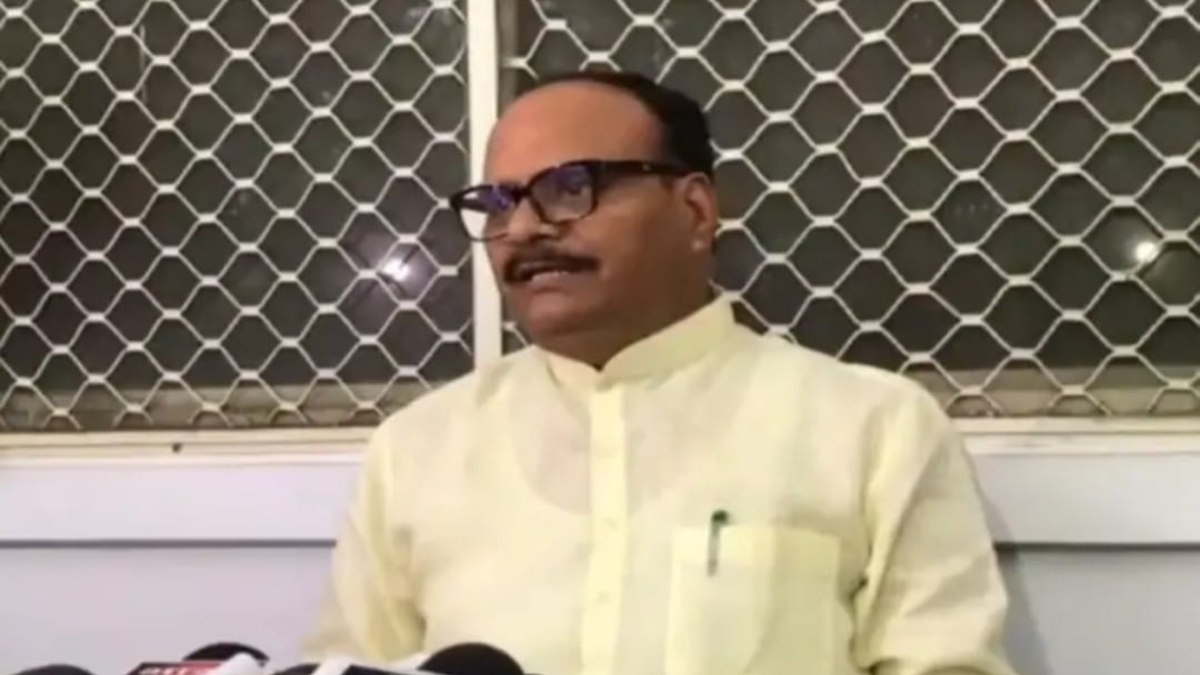 कभी यूपी में होता था गुंडो का नंगा नाच, अब योगी सरकार में है कानून का राज- डिप्टी सीएम पाठक