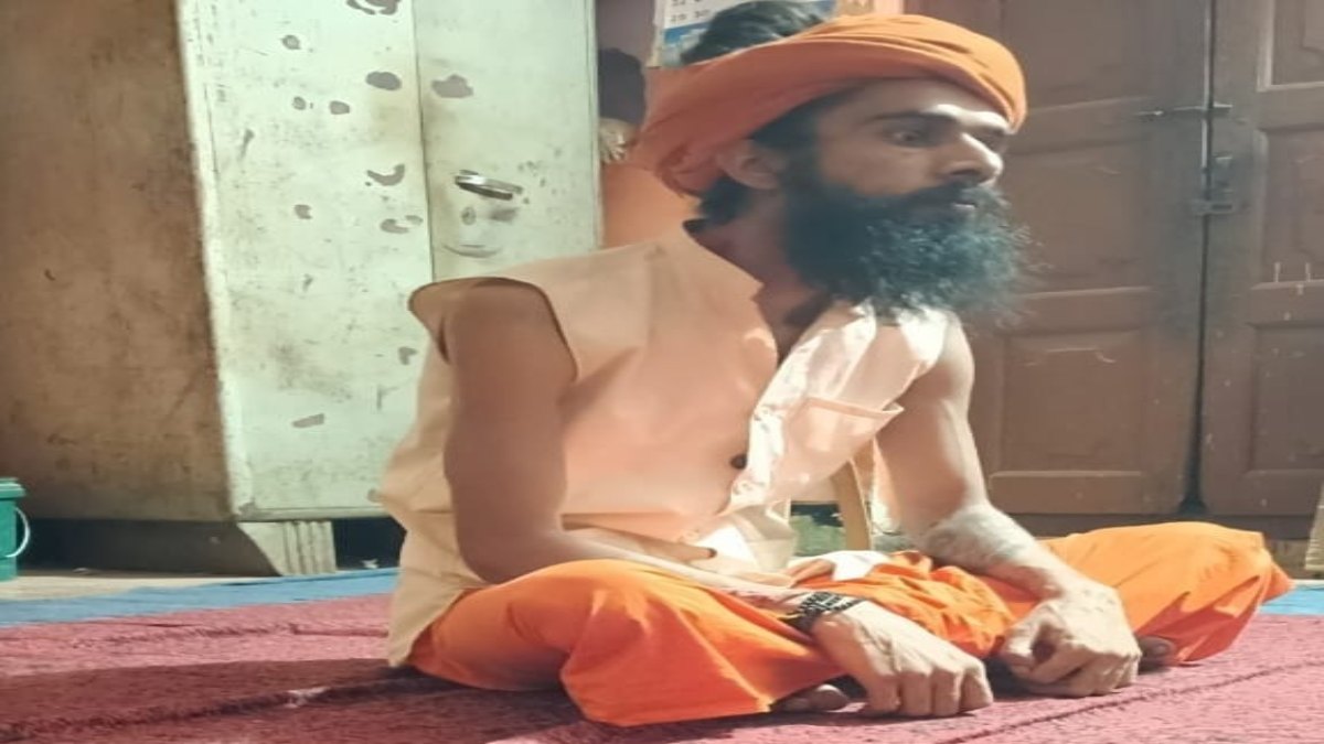 दीक्षा लेने के बहाने मठ में घुसा कश्मीरी युवक, सच्चाई पता चलने पर हुआ फरार, आतंकी साजिश की आशंका, एसपी बोले- प्रकरण गंभीर