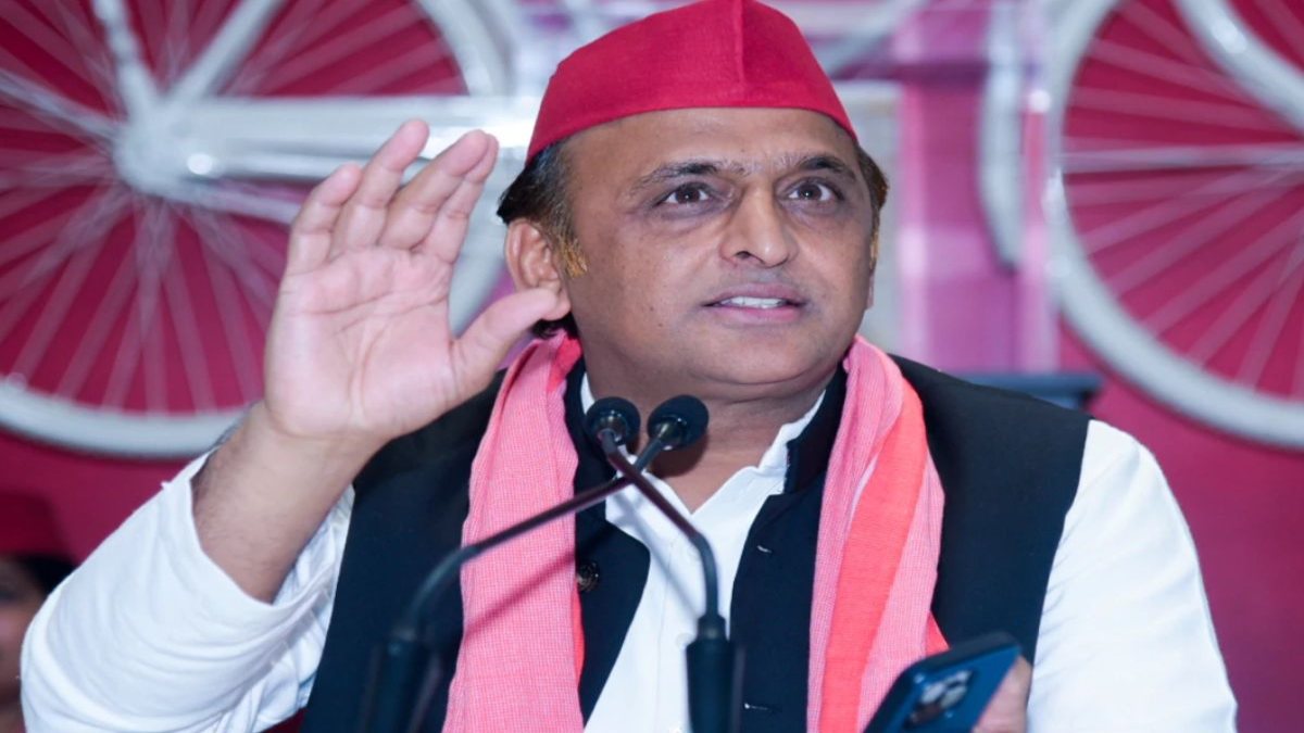 ‘संत तो हमारे लिए पूजनीय’… ‘मठाधीश’ और ‘माफिया’ वाले बयान पर अखिलेश यादव ने दी सफाई, जानिए क्या कहा ?