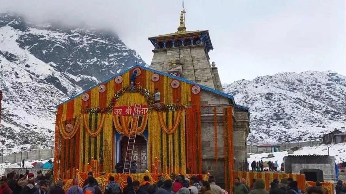‘बाबा’ के दर पर भक्तों का सैलाबः मौसम साफ होते ही केदरनाथ यात्रा ने पकड़ी रफ्तार, हर रोज इतने हजार श्रद्धालु कर रहे दर्शन…