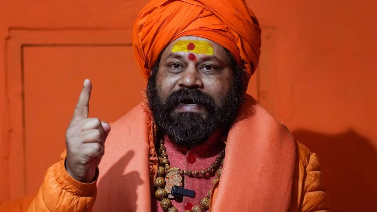 ‘अखिलेशुद्दीन ने भी कहा था’… सांसद अफजाल अंसारी के बयान पर भड़के महंत राजू दास, हमला करते हुए कह दी बड़ी बात…