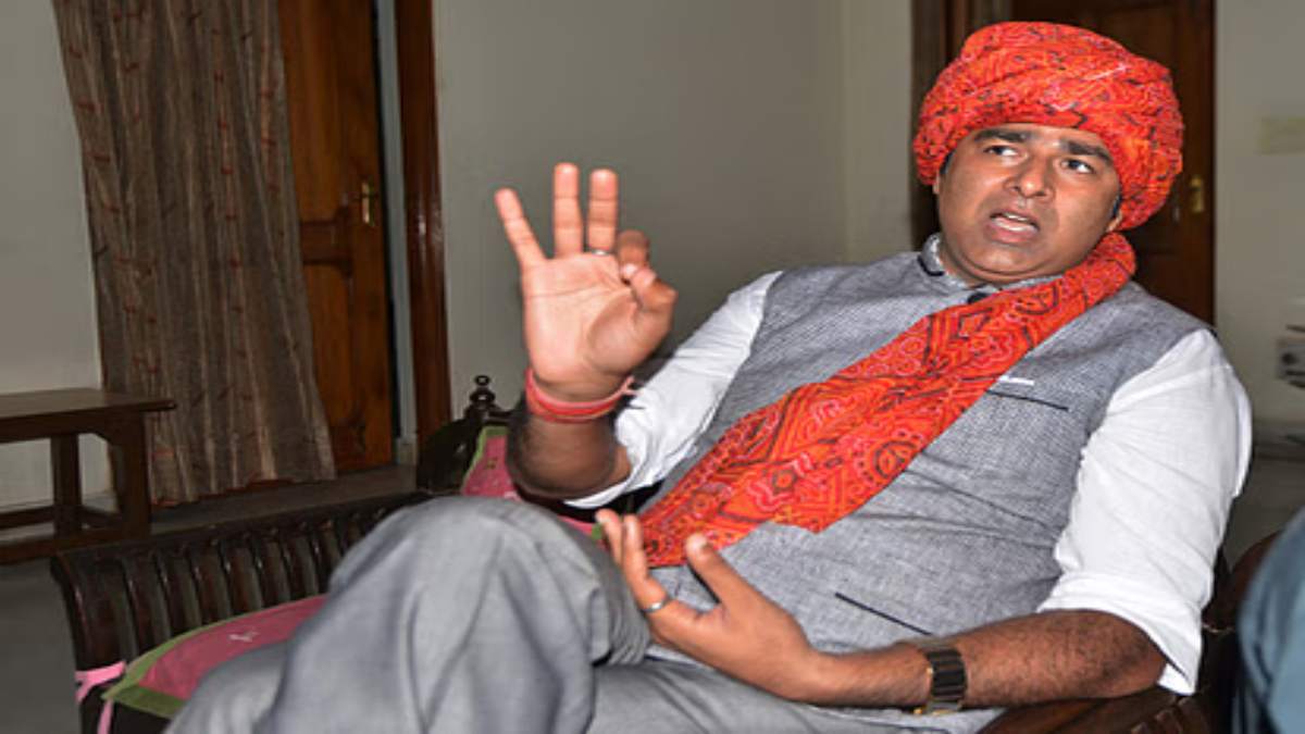 नेता जी… सत्ता का नशा है क्या ? पूर्व BJP विधायक ने AR को दे डाली ऑफिस से उठाने की धमकी, ऑडियो वायरल